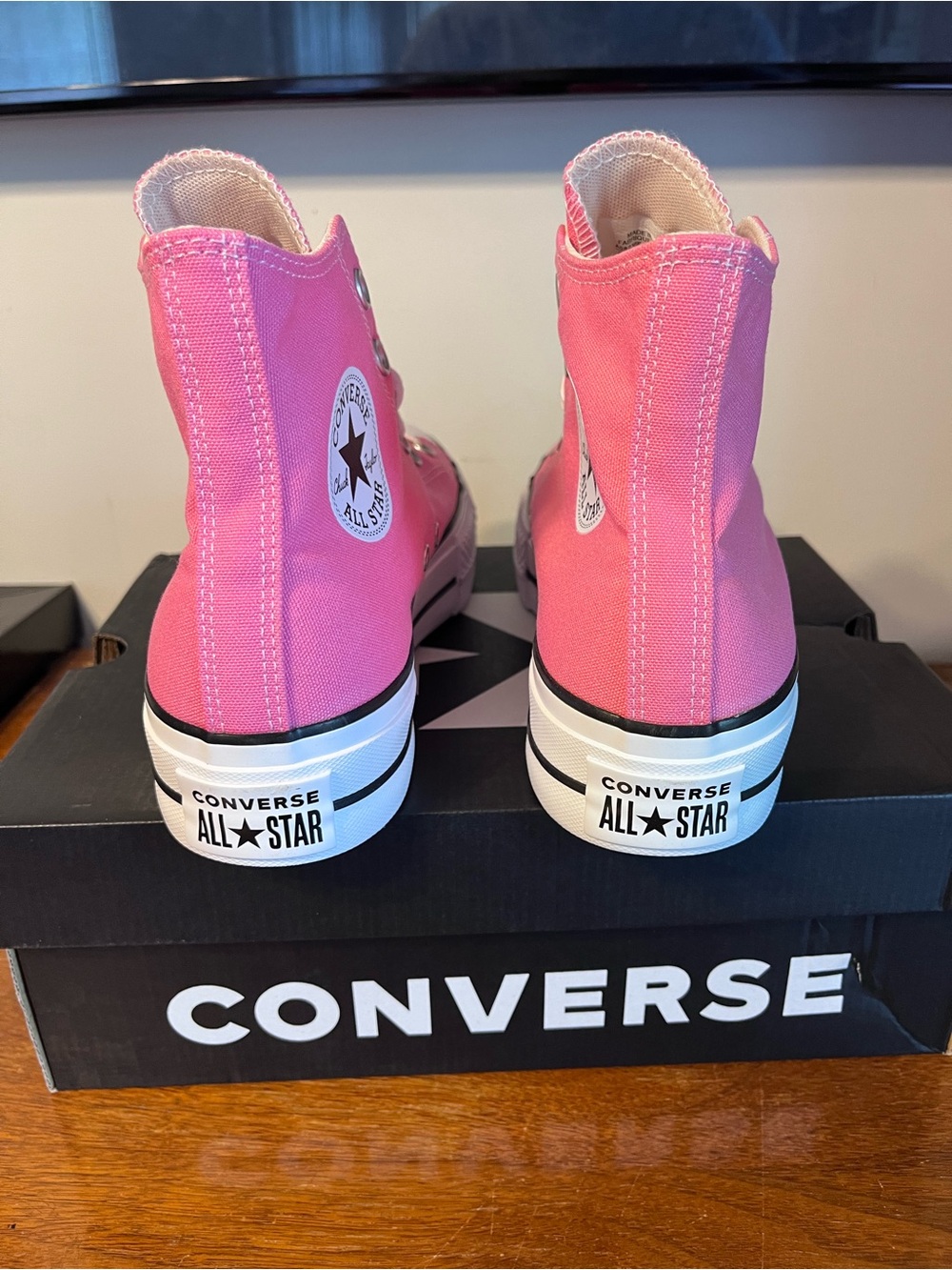 CONVERSE Women's Chuck Taylor All Star Pink Platform Sneakers - Picture 5 of 9